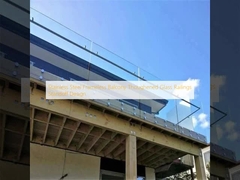 از فولاد ضد زنگ بالکن بدون قاب شیشه ای ریمل های رقیق شده طراحی ایستاده