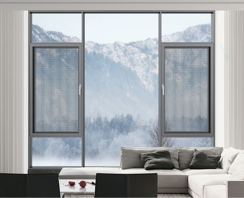 پنجره ی چرخ دار آلومینیومی خاکستری با تهویه بالا پنجره های باز به بیرون