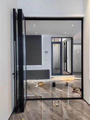 درب کشویی با قاب آلومینیومی مقاوم به گرد و غبار با شیشه گرم