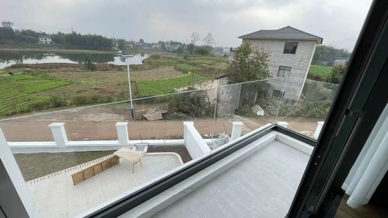 آلومینیوم بدون قاب U Channel Glass Railing مستطیل U Channel Balustrade