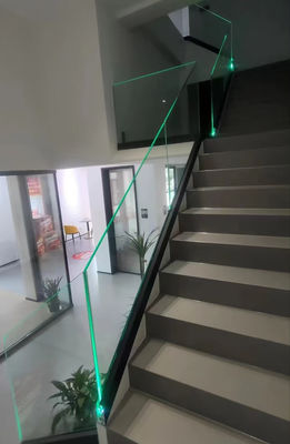 U Channel Aluminum Glass Balustrade با چراغ LED برای بالکن های بیرونی
