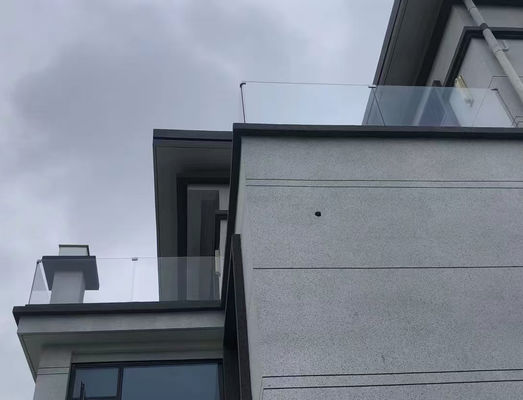 بالکونی آلومینیوم U Channel Glass Railing دوامدار U Channel Balustrade