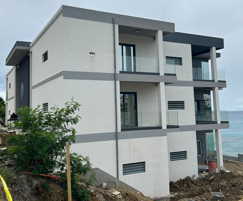 چوکات شیشه ای آلومینیوم سیاه U Channel Stable Aluminum Glass Railing