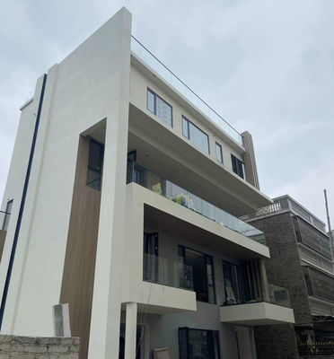 سیستم قاب شیشه ای قابل تنظیم برای حصار های بیرونی امن و مدرن